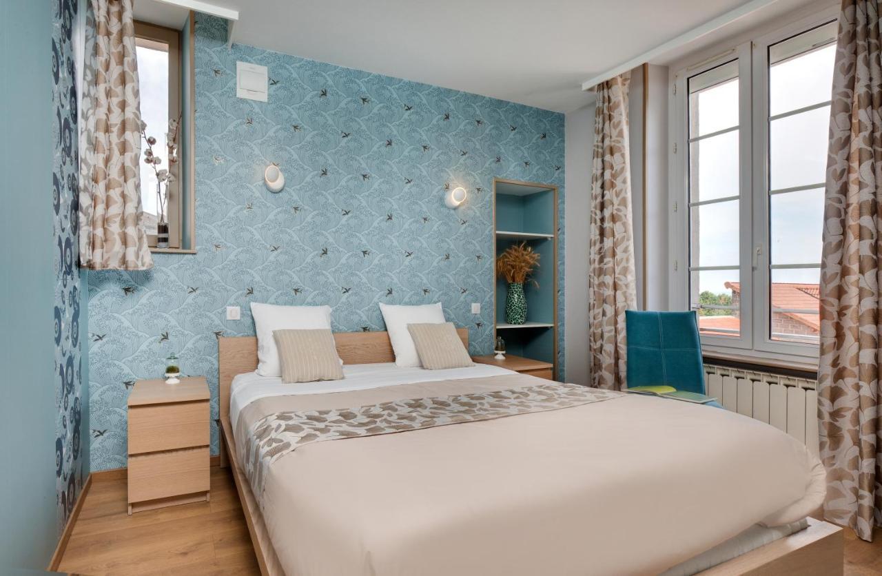 Hotel De France Montmarault Kültér fotó